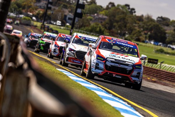 14112025_Sandown_Superutes_TamaraJadeMedia-228