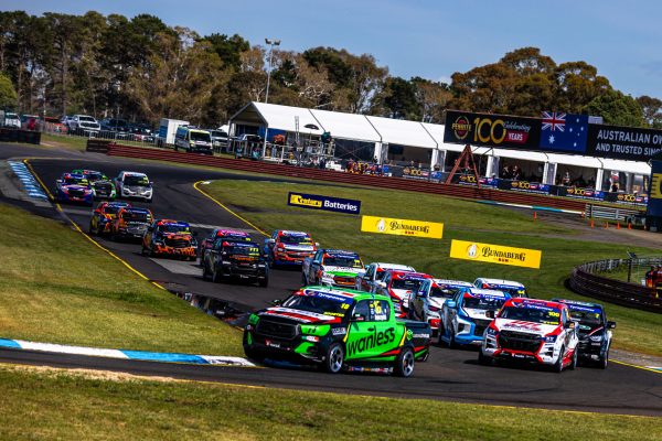 15112025_Sandown_Superutes_TamaraJadeMedia-32